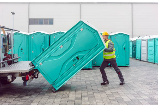 Best Portable restroom trailer rental  in Big Rapids, MI